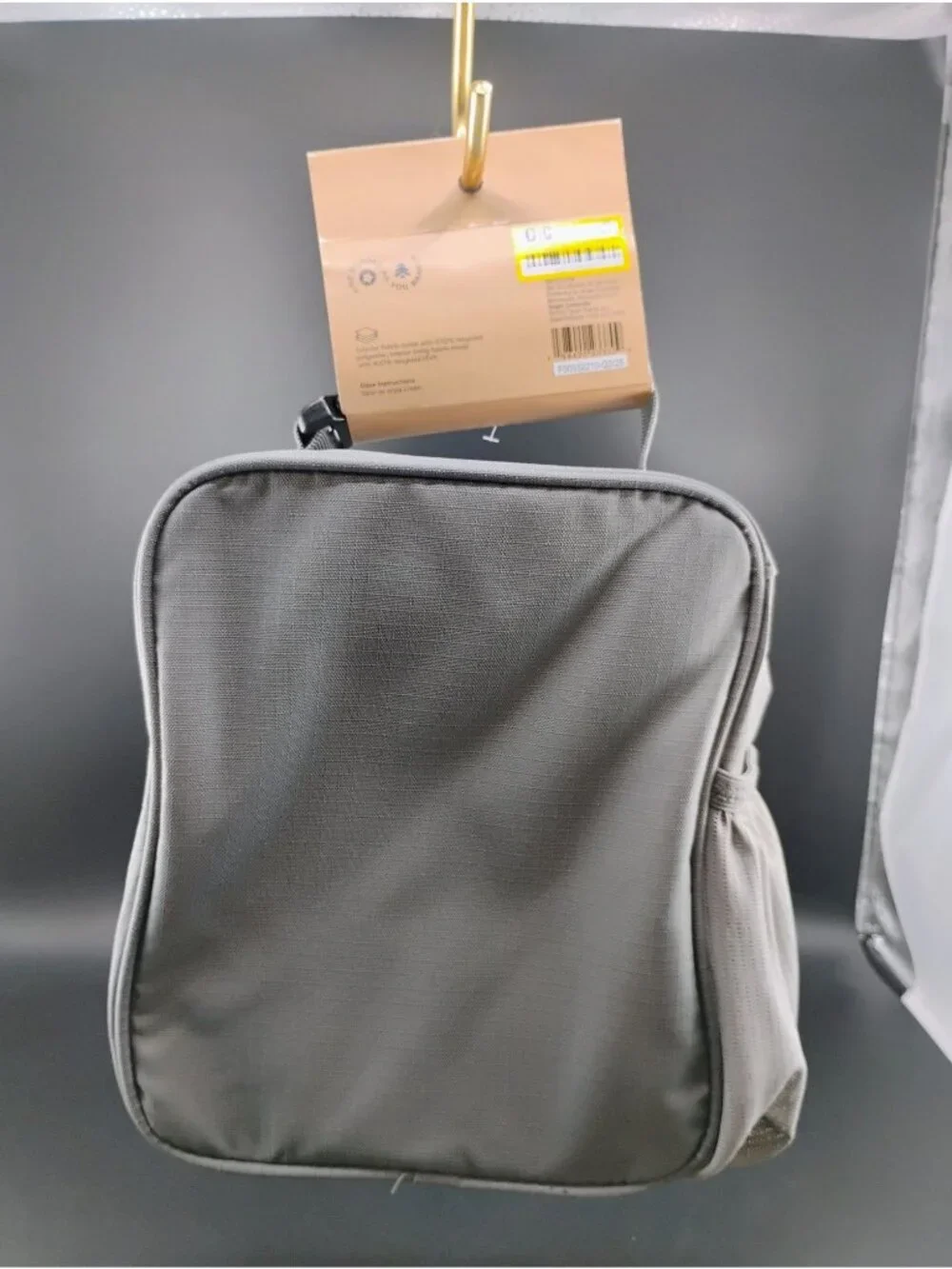 Embark Gray Insulated Lunch Bag With Side Pocket & Mesh Organizer